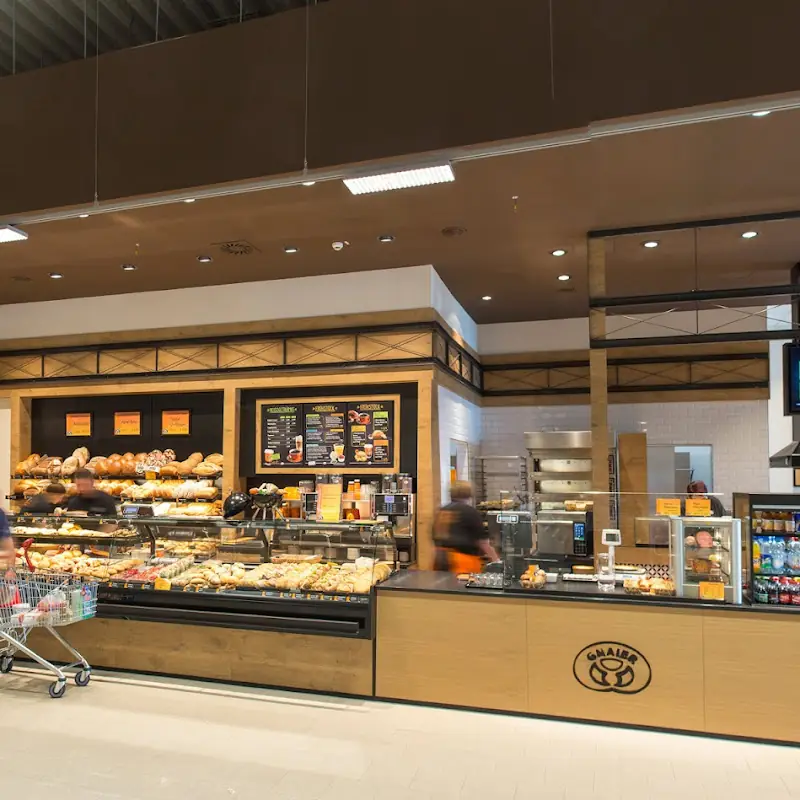 Bäckerei Gnaier im REWE Dillingen