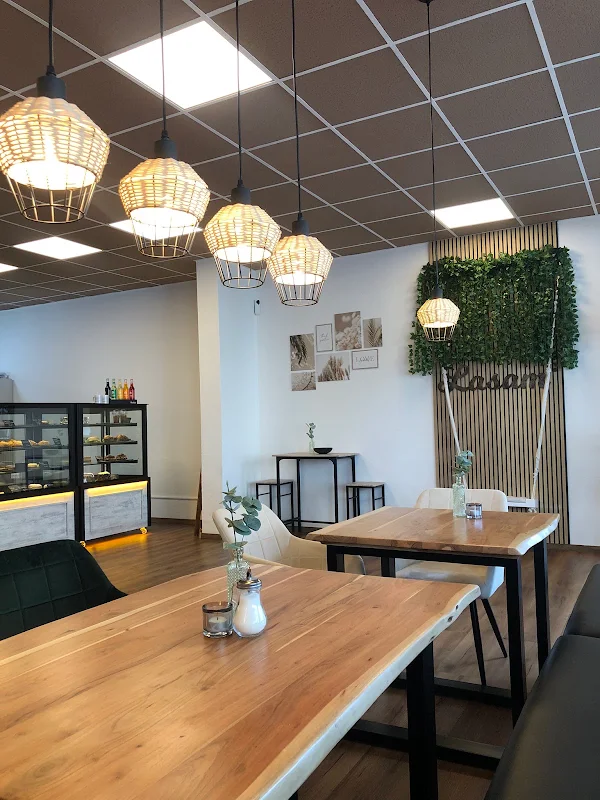 Lasam Café & more