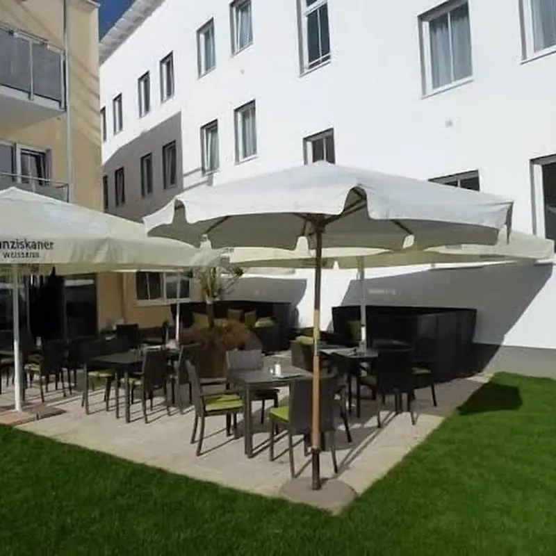 Hotel & Café Paso