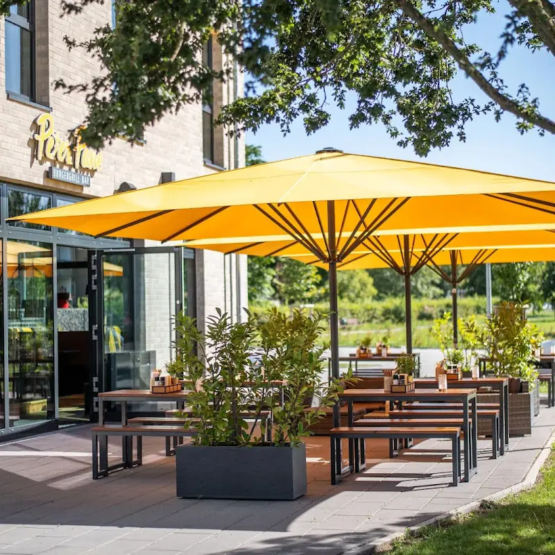 PETER PANE Burgergrill & Bar