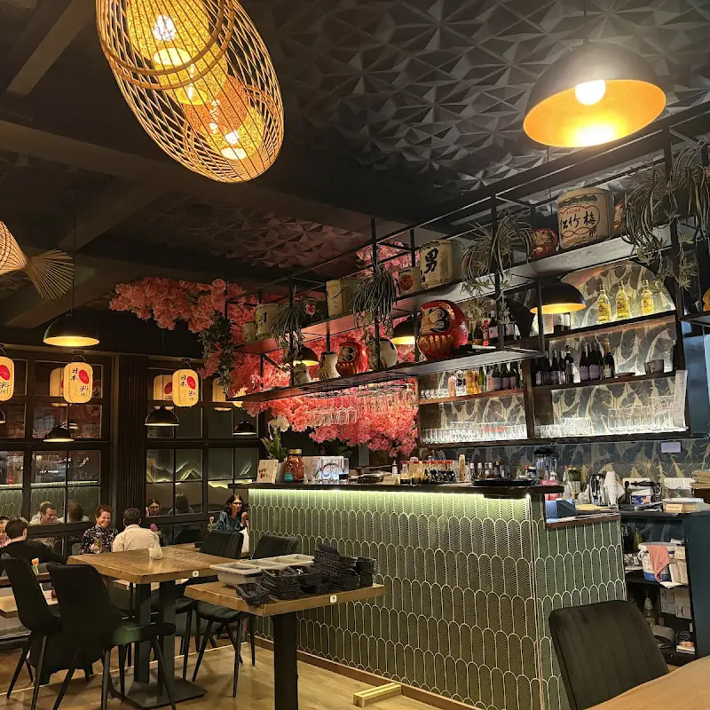 Hamy Kitchen & Sushi