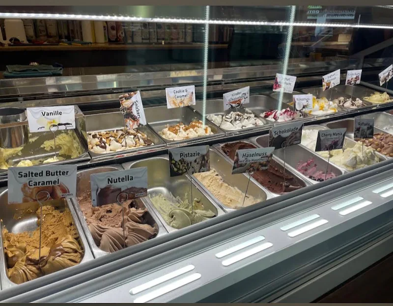 Eiscafé Crema-Gelato Cattaruzza