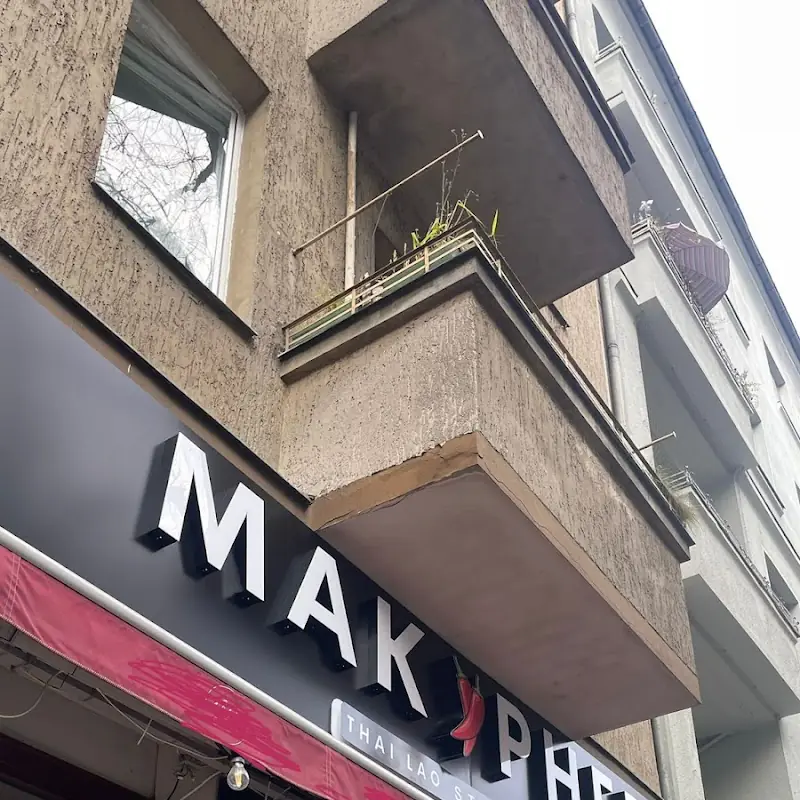 Mak Phed