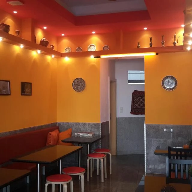 Begegnungszentrum - مركز التعارف