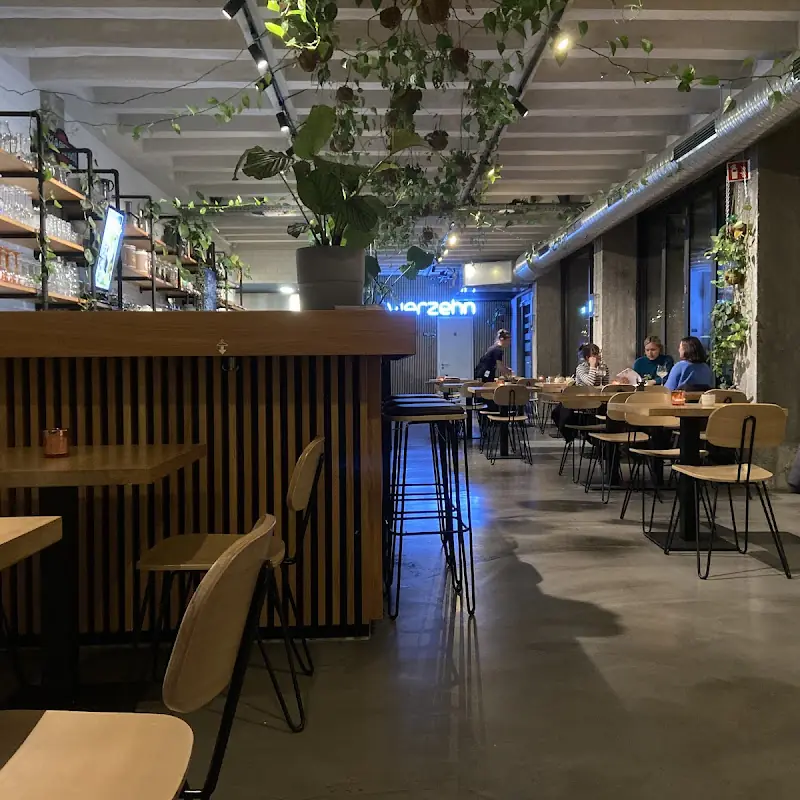 Restaurant, Café & Bar Vierzehn
