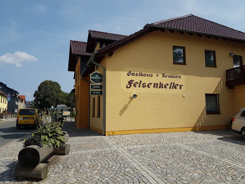 Gasthaus Felsenkeller - Jeanette Fröderking