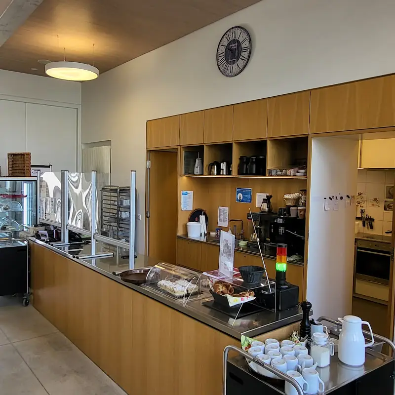 Café KOMMpakt