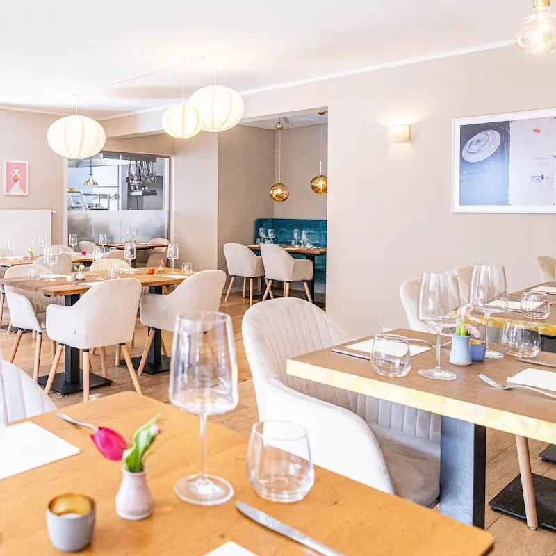 Essenz Restaurant