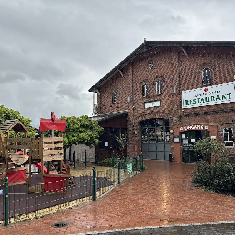 Glantz & Gloria | Gasthaus & Feiern