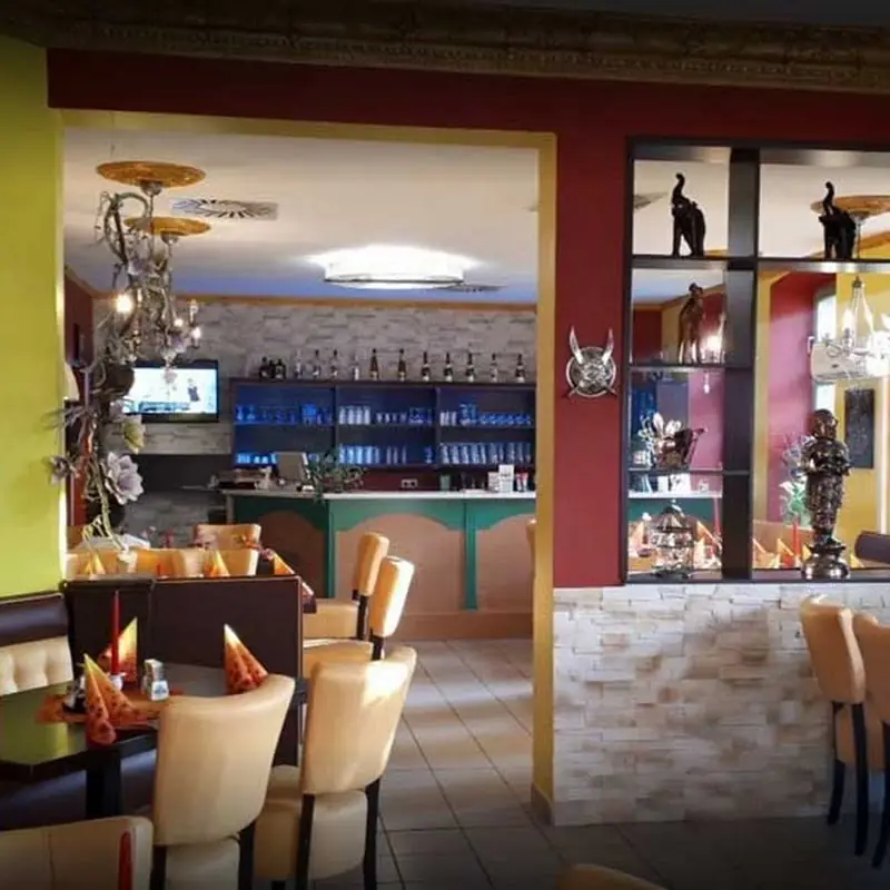Jasmin Pizza (Restaurant India House)