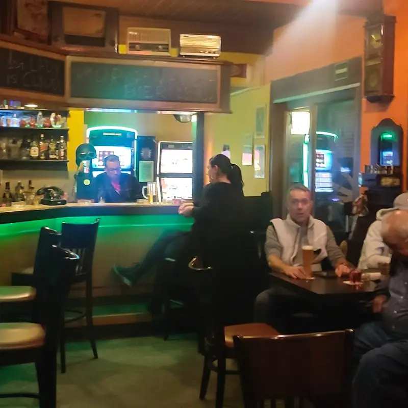 Kalantari Pub