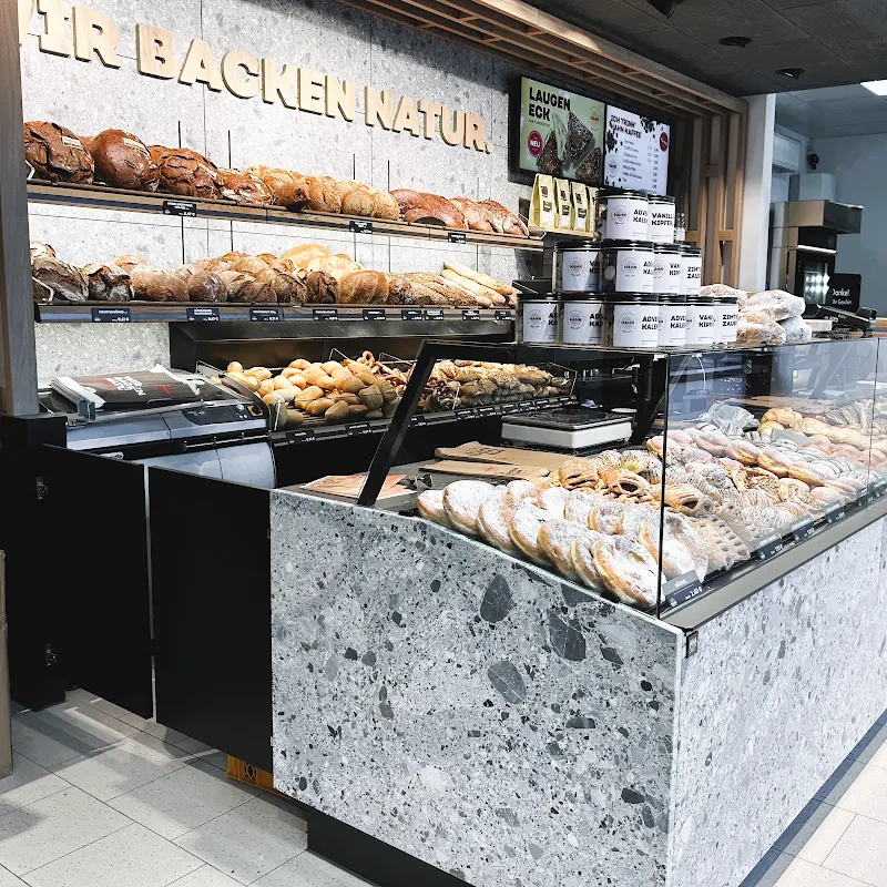 Bäckerei Café Hahn Tegernheim