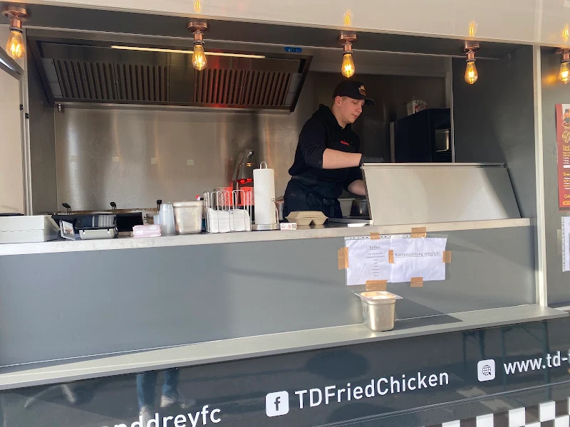 Trav & Drey Fried Chicken