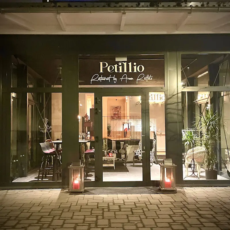 PETILLIO Restaurant by Armin Röttele