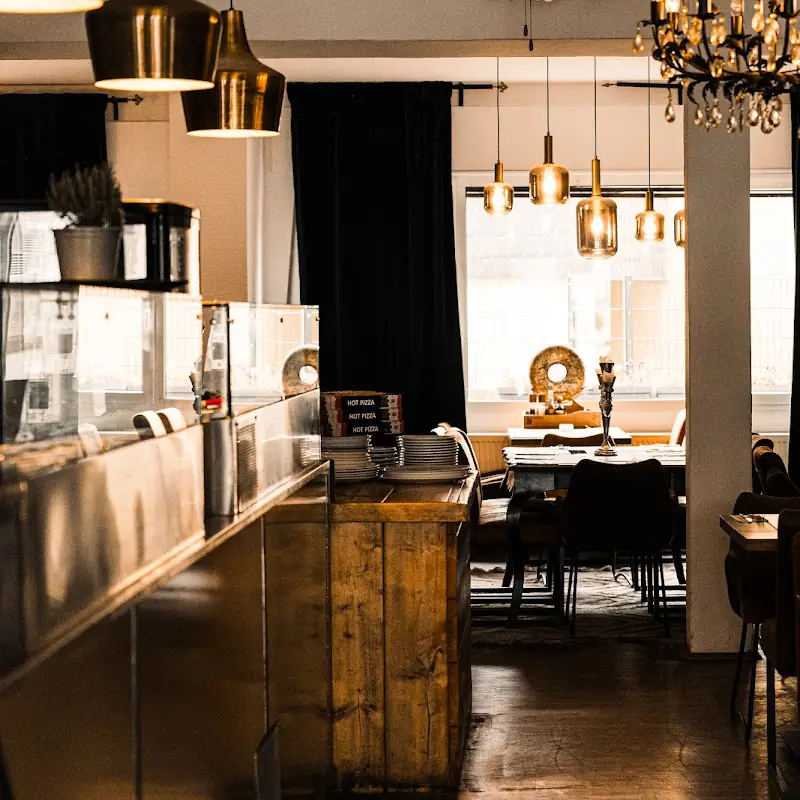 Trattoria Pavarotti