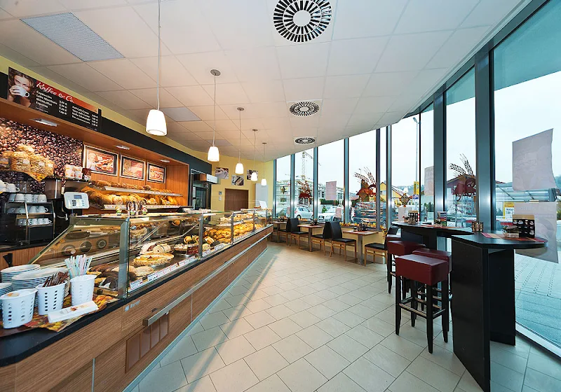 Kern - Bäckerei Konditorei Café