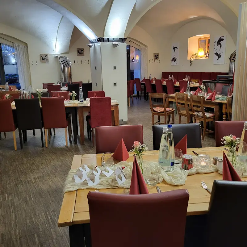 Mala Cafe Bistro Weinbar