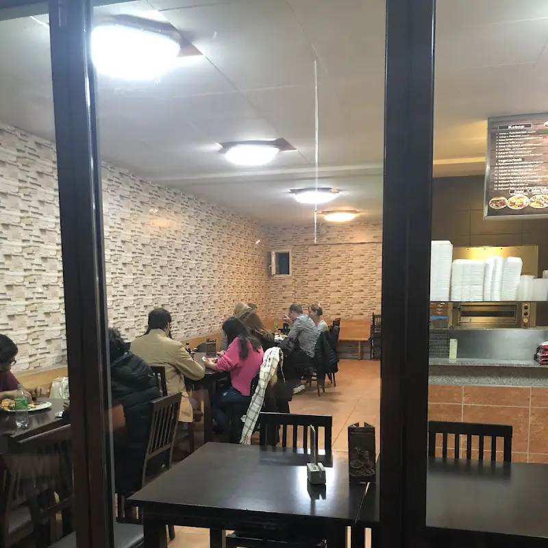 ISTANBUL Kebap Pizza Pide