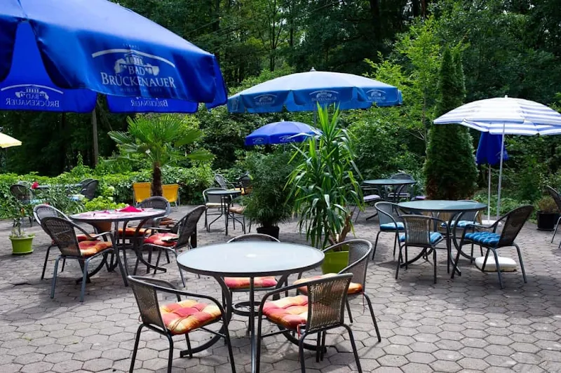 Seminarhaus Walden und Waldcafé Hexenhaus