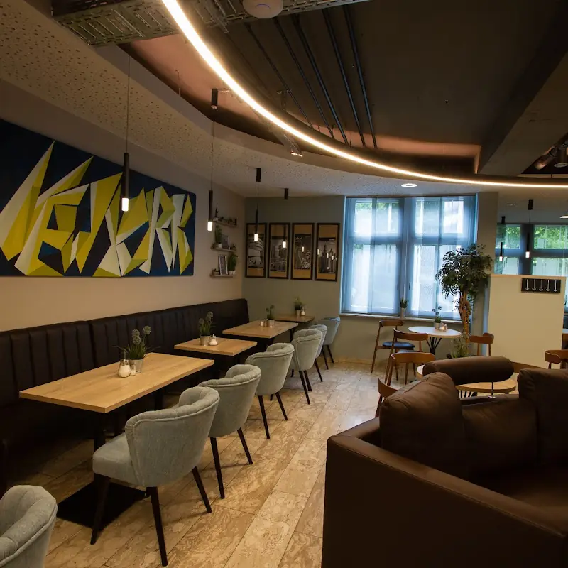 Brooklyn's Restaurant & NY Bistro by Ambassador