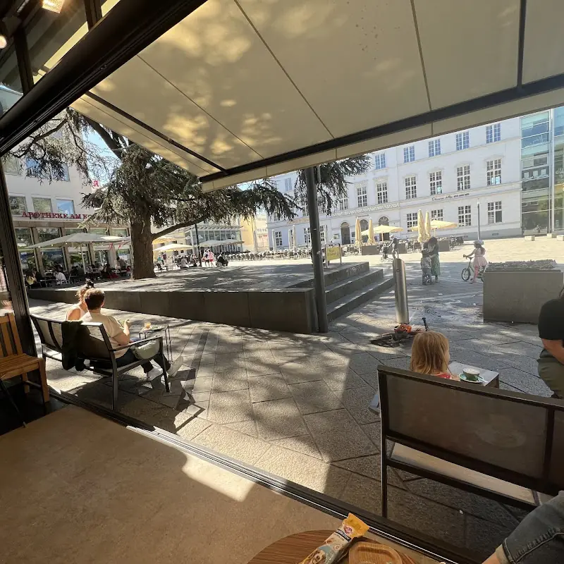 BALOTT COFFEE SHOP