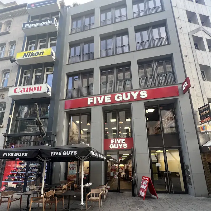 Five Guys Burgers and Fries Köln Dom