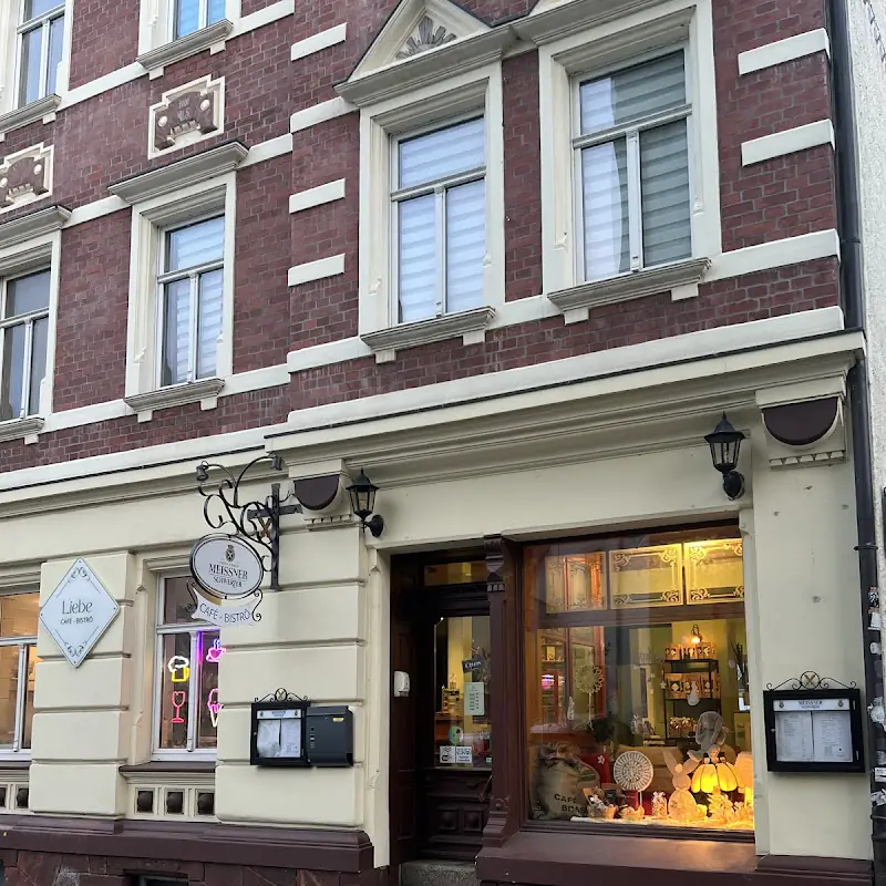 Liebe Café-Bistrô