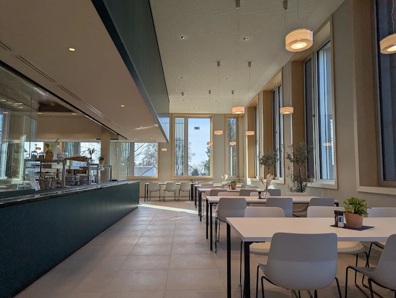 Astro Bistro
