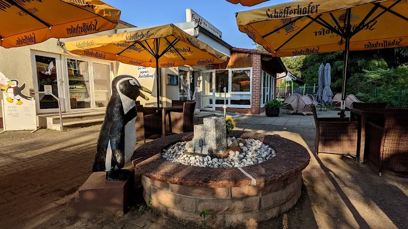 Gästehäuser Pension u. Café Pinguin