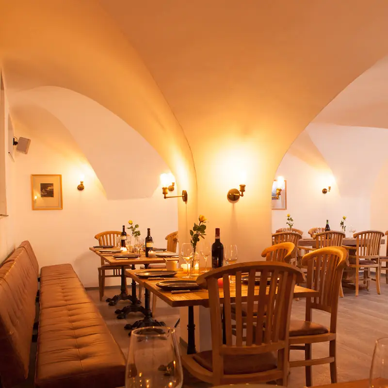 Harveys | Restaurant & Café