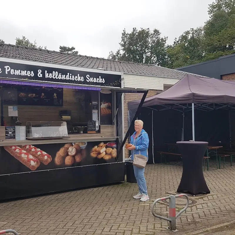 Frische Pommes & holländische Snacks (Imbiss)