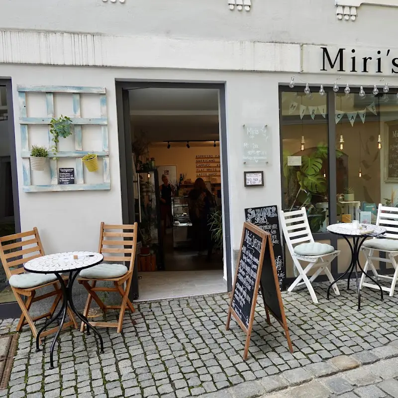 Miri´s Café