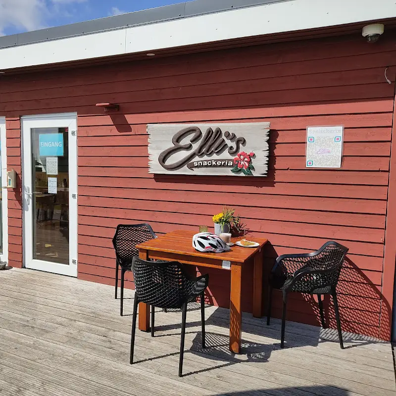 Primesurf Fehmarn – Café & Bistro, Kiteschule & Wingfoil-Center
