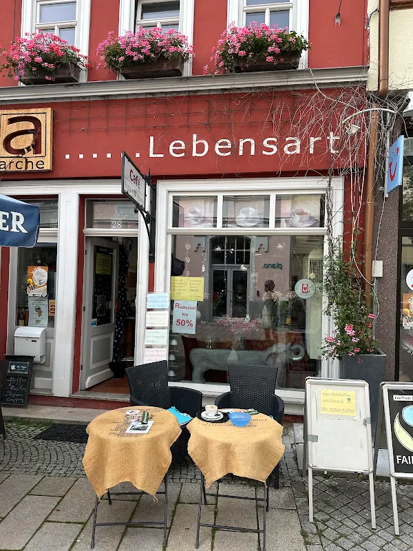 Cafe Arche