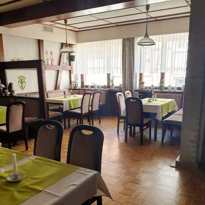 Gaststätte & Pension "Steinernes Haus"
