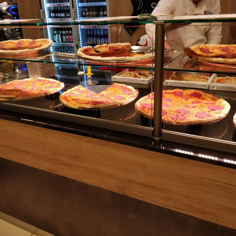 Zattis Pizza Bar