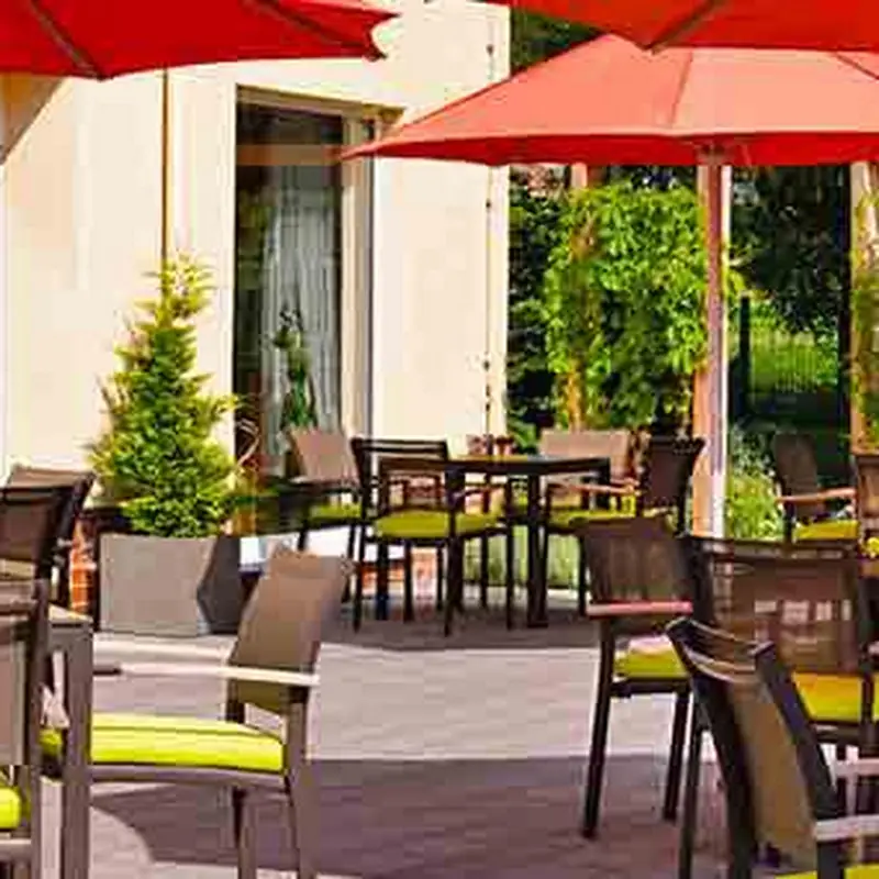 Café Louise & Adventuregolf Frohnau