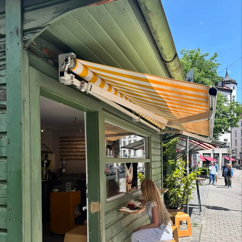 HOTEL SOL - Saftstandl am Wiener Platz