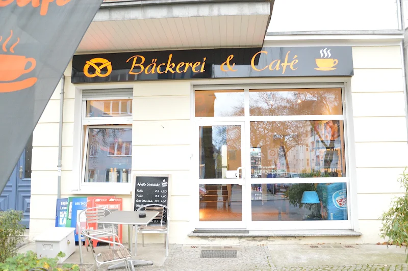 Bäckerei & Cafe