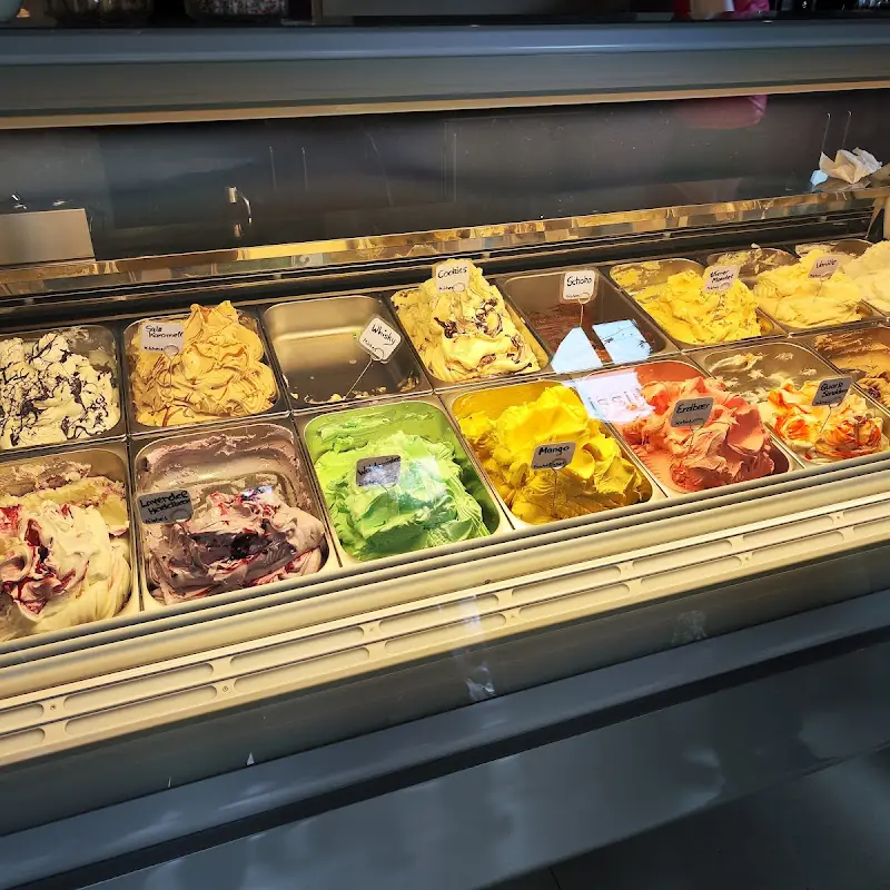 Eiscafé Glassissimo
