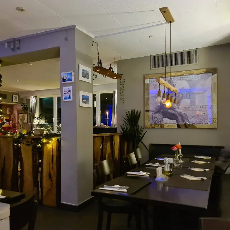 Taverna Santorini