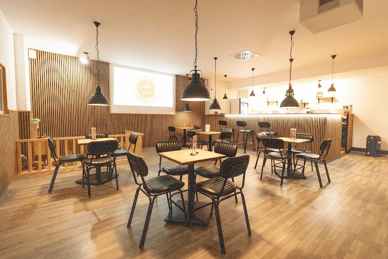 Maksi Coffee Bar