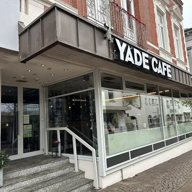 Yade Cafe