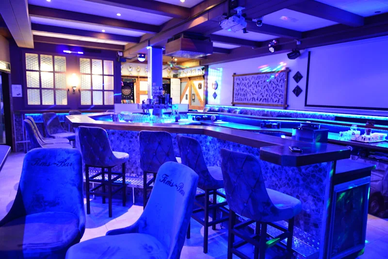 Tims Bar