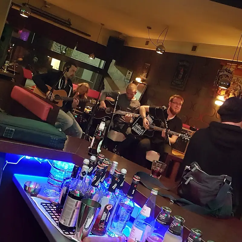 Bistro C'est La Vie