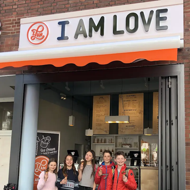 I AM LOVE - Düsseldorf