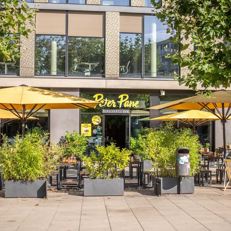PETER PANE Burgergrill & Bar
