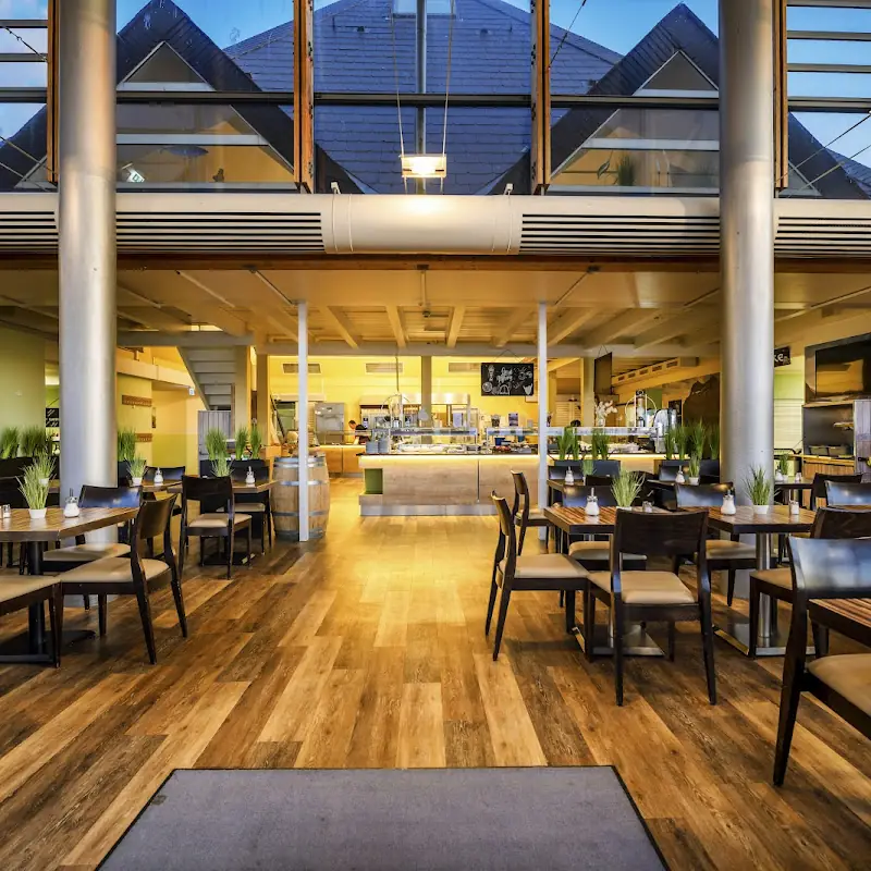 Restaurant & Café Spitzbergen