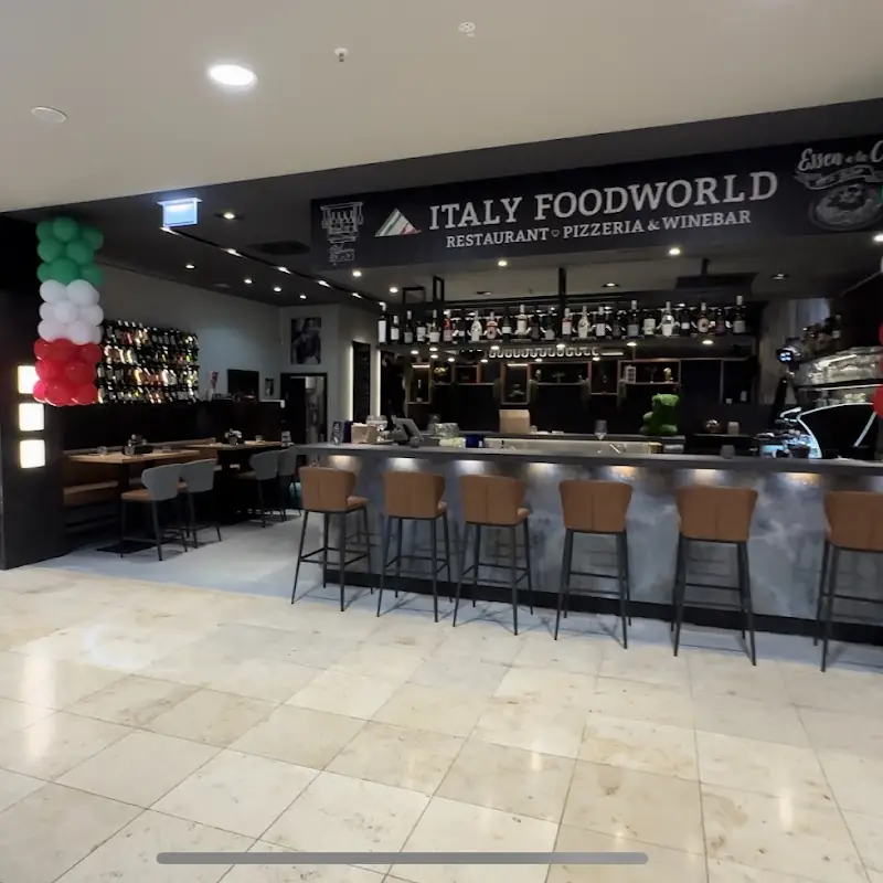 Italy Foodworld Restaurant Weiden