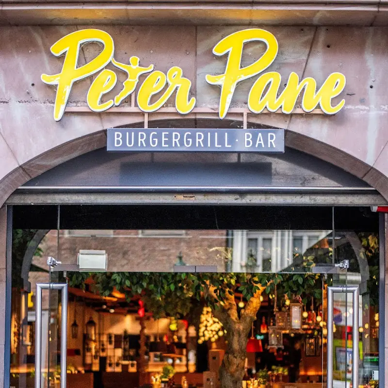 PETER PANE Burgergrill & Bar